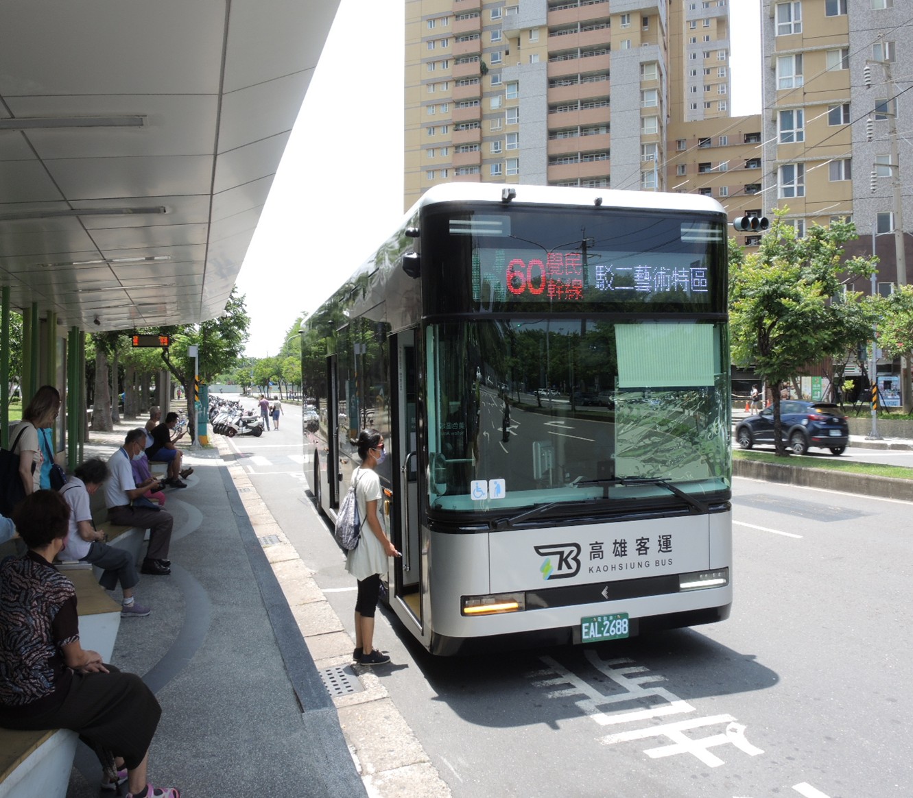 電動公車